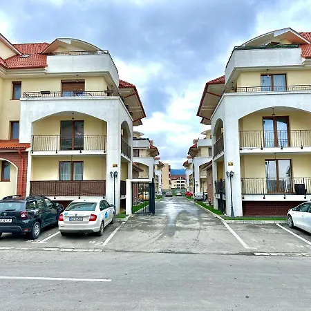 Green Terrace In * Брашов